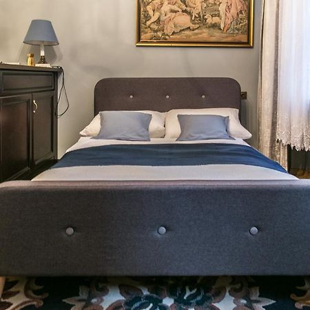 Apartment Gloria III Old Town Варшава Экстерьер фото