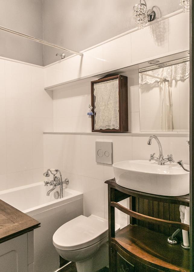 Apartment Gloria III Old Town Варшава Экстерьер фото